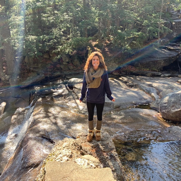 Meet your Posher, Tracey - Picture 1 of 1